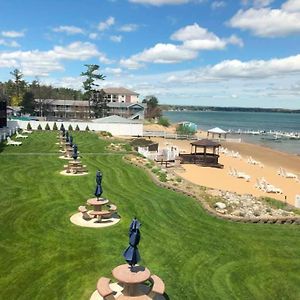 The Beach Haus - Traverse City